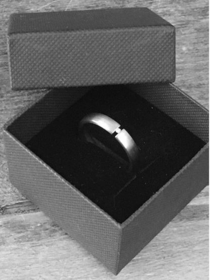 Edelstalen ring met Diamant van 1.5 mm