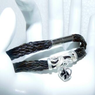 Collier van paardenhaar - zilveren slider en bedel - magneetsluiting - kan ook als armband