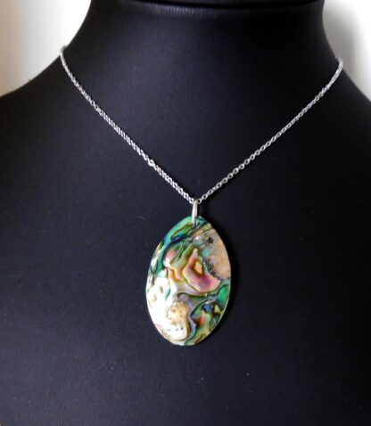 Grote hanger - Abalone schelpen - Wit en Blauw - Collier van 50 cm